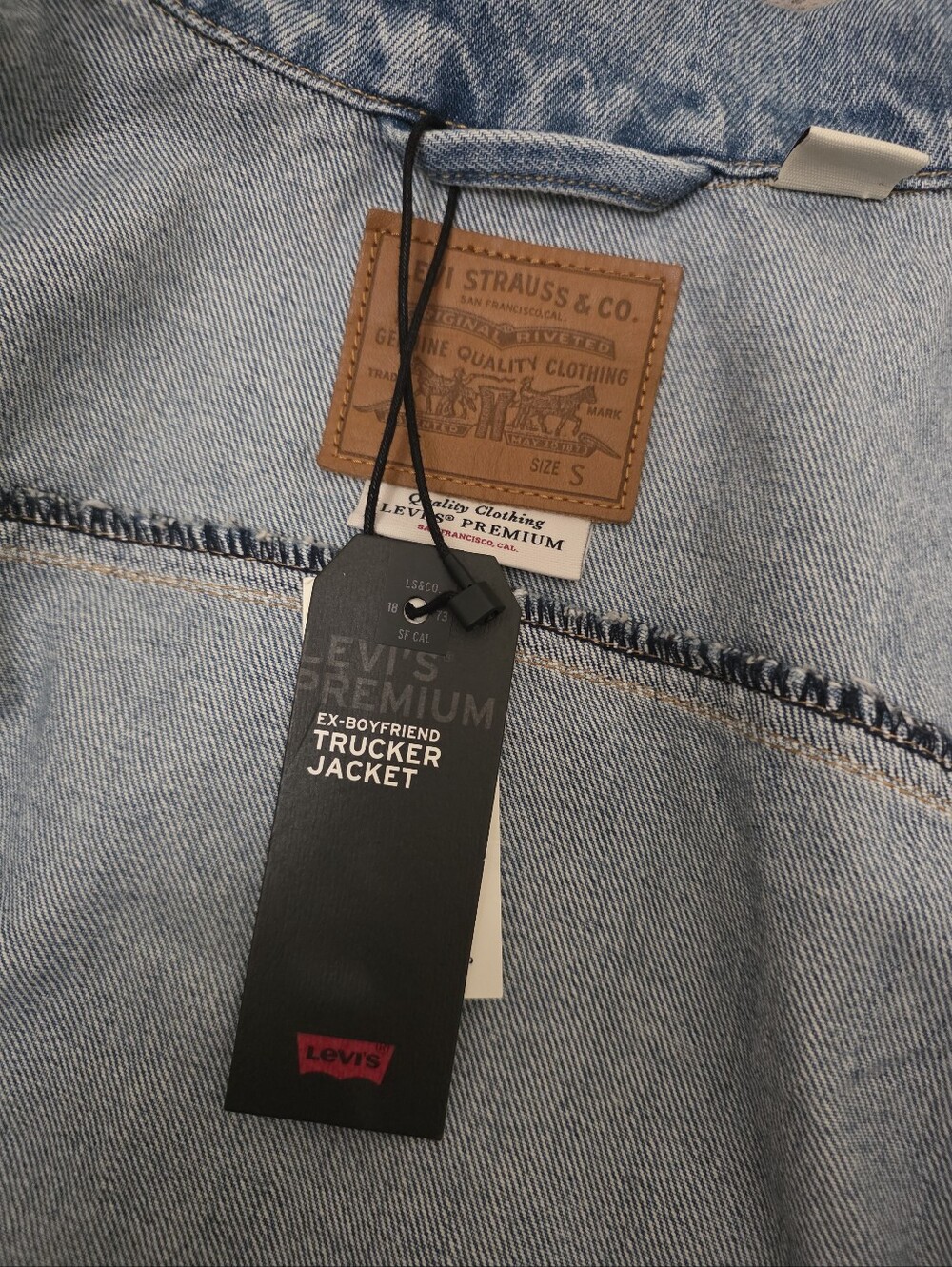 Levis Jacket Fringe Denim Light Wash Western Festival Boho Cowboy Small Size S - Picture 12 of 12